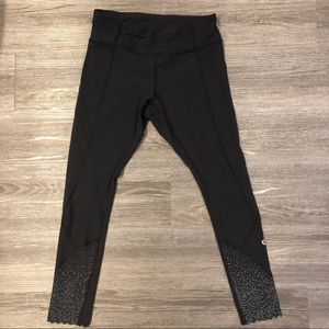Lululemon ankle crop leggings (7/8 length)